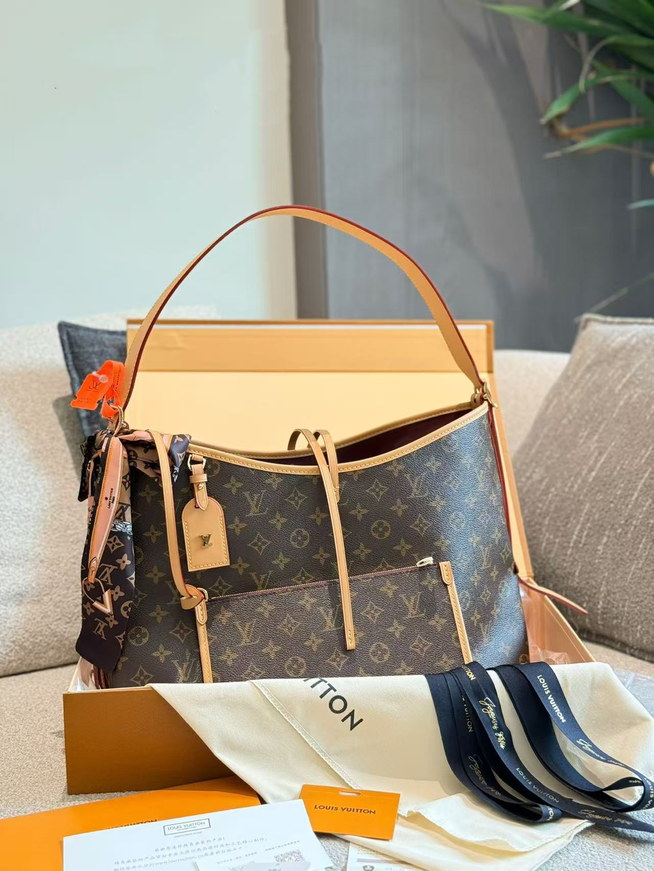 LV(Carryall通勤包)