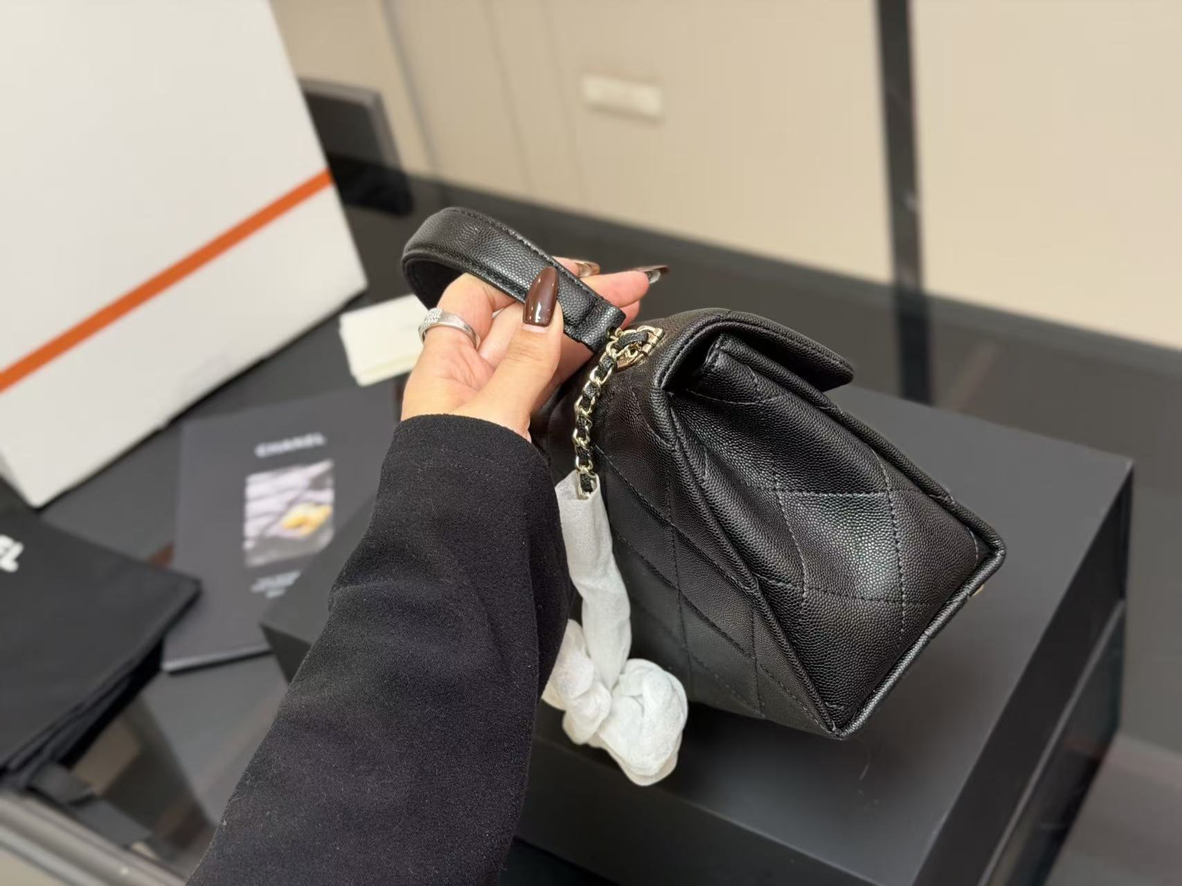 CHANEL(复古手袋)_