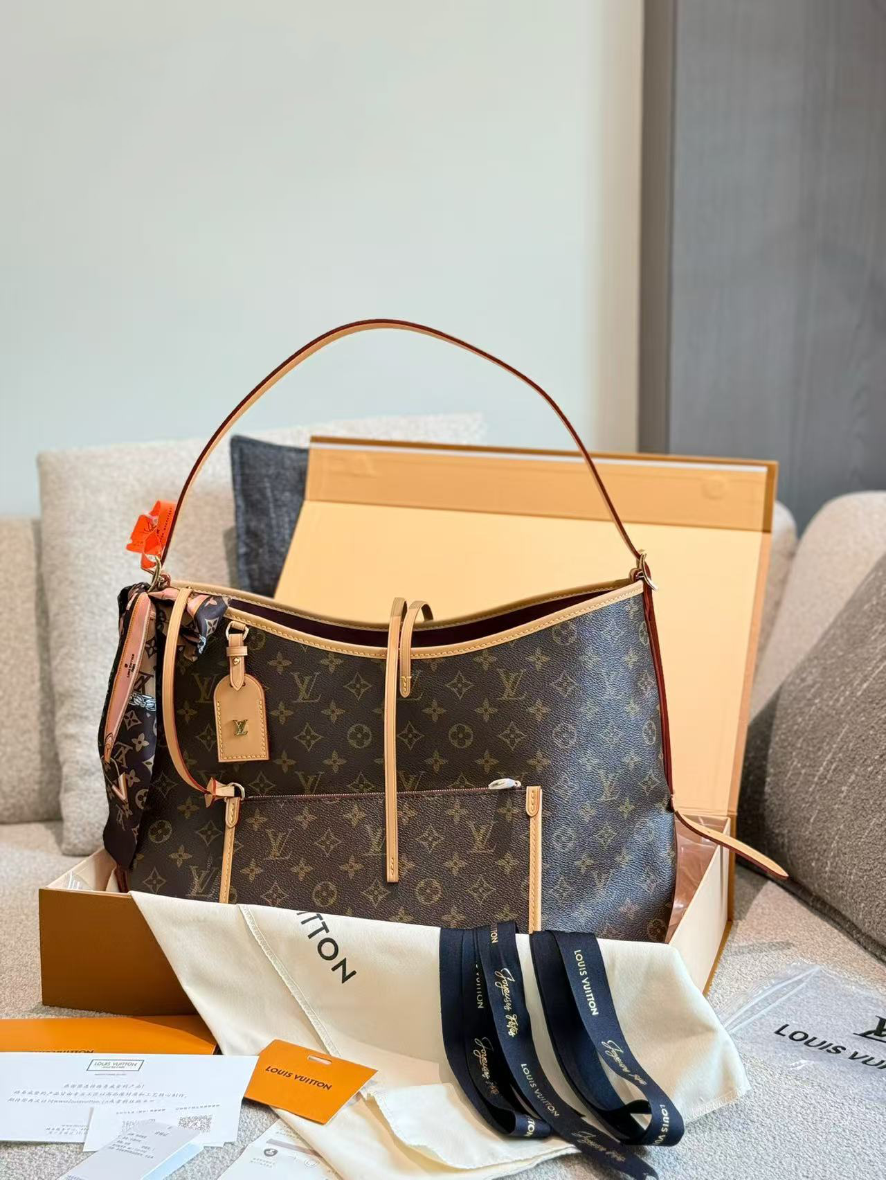 LV(Carryall通勤包)