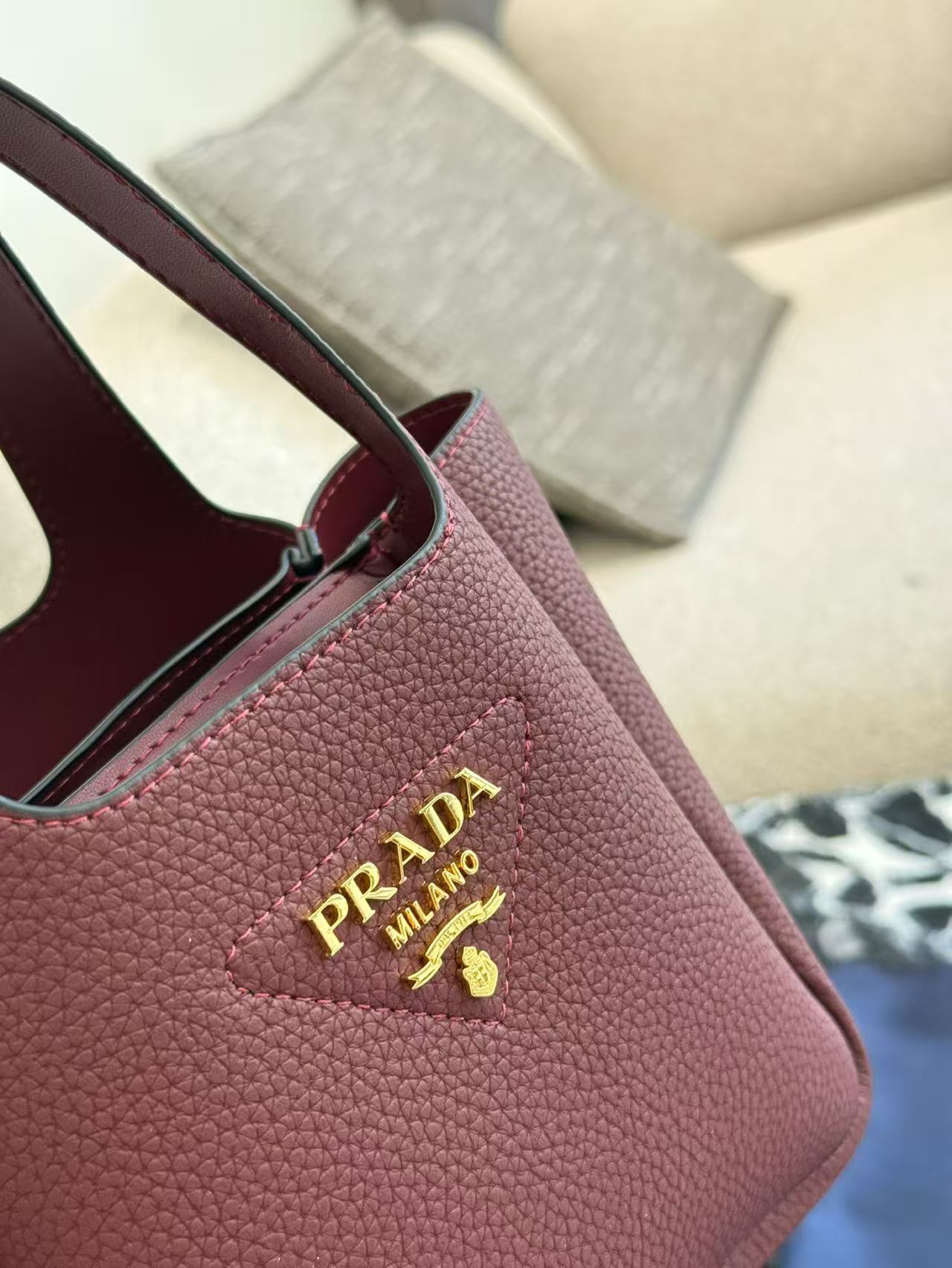 PRADA(菜篮子)