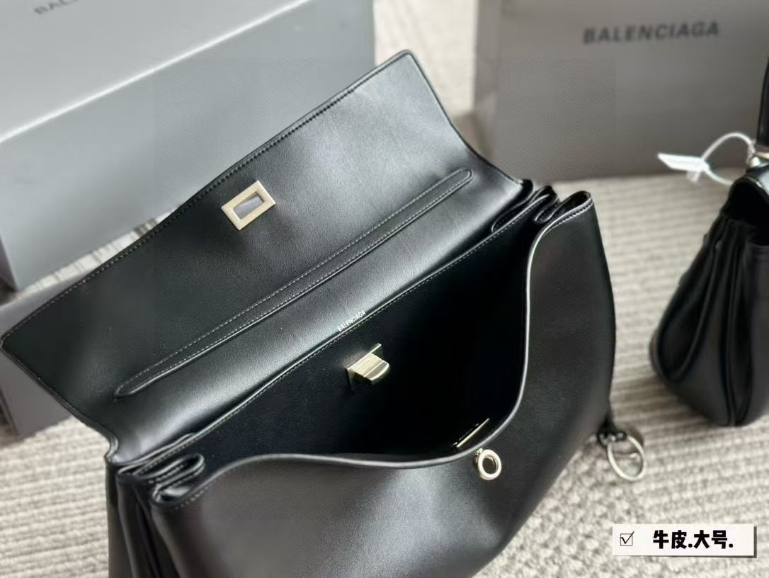 BALENCIAGA(RODEO大廓形包 )