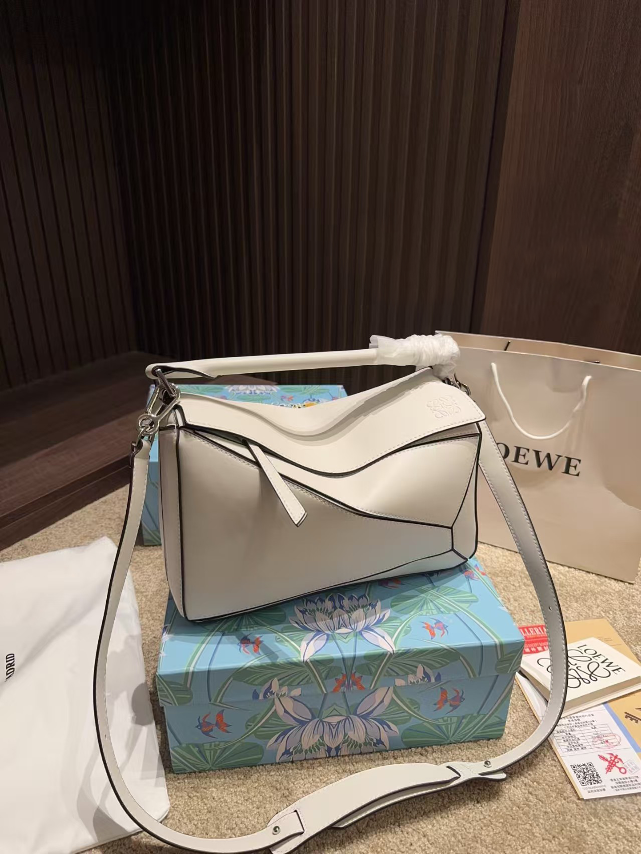 Loewe( 平纹几何包 LOEW)