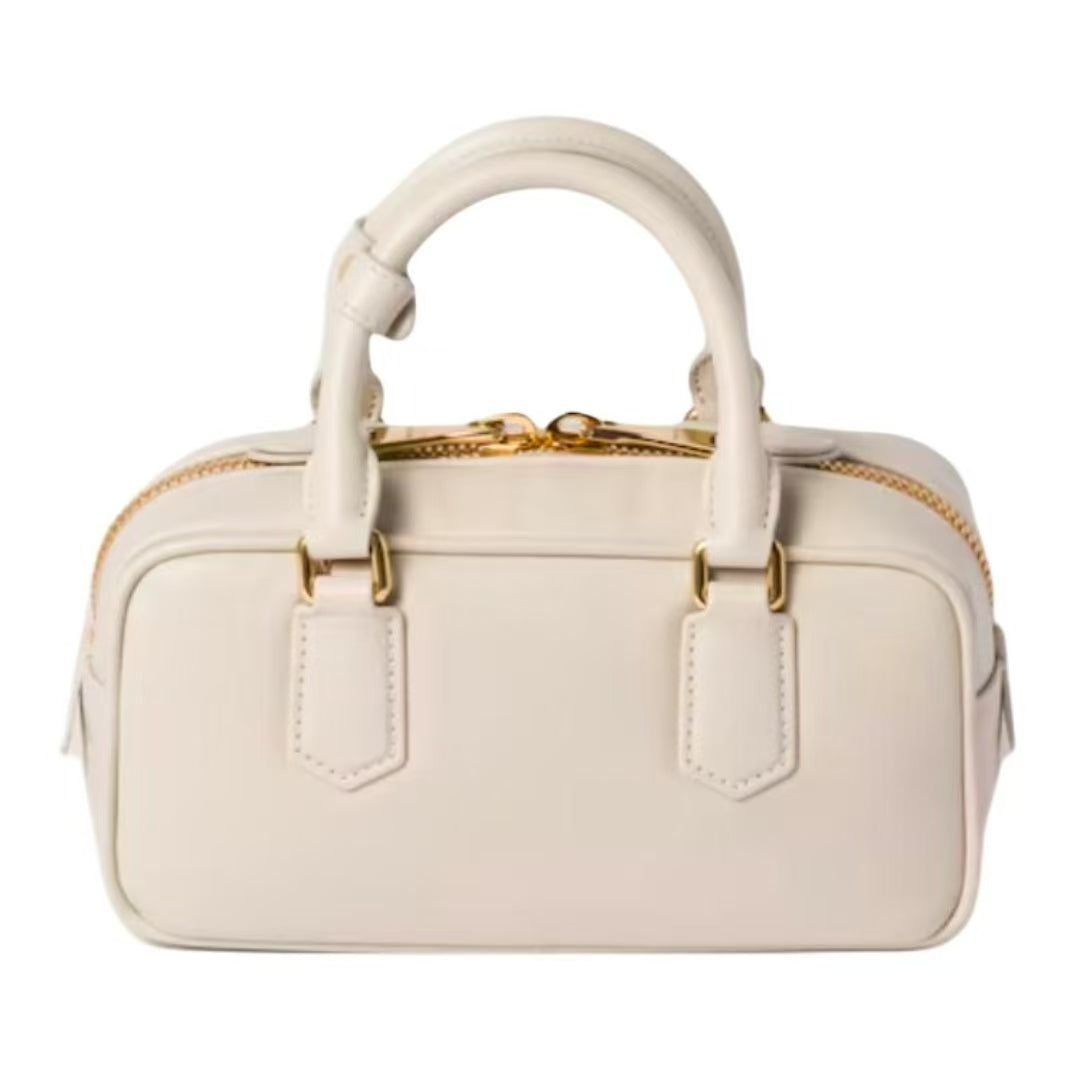 MIU MIU(保龄球包)