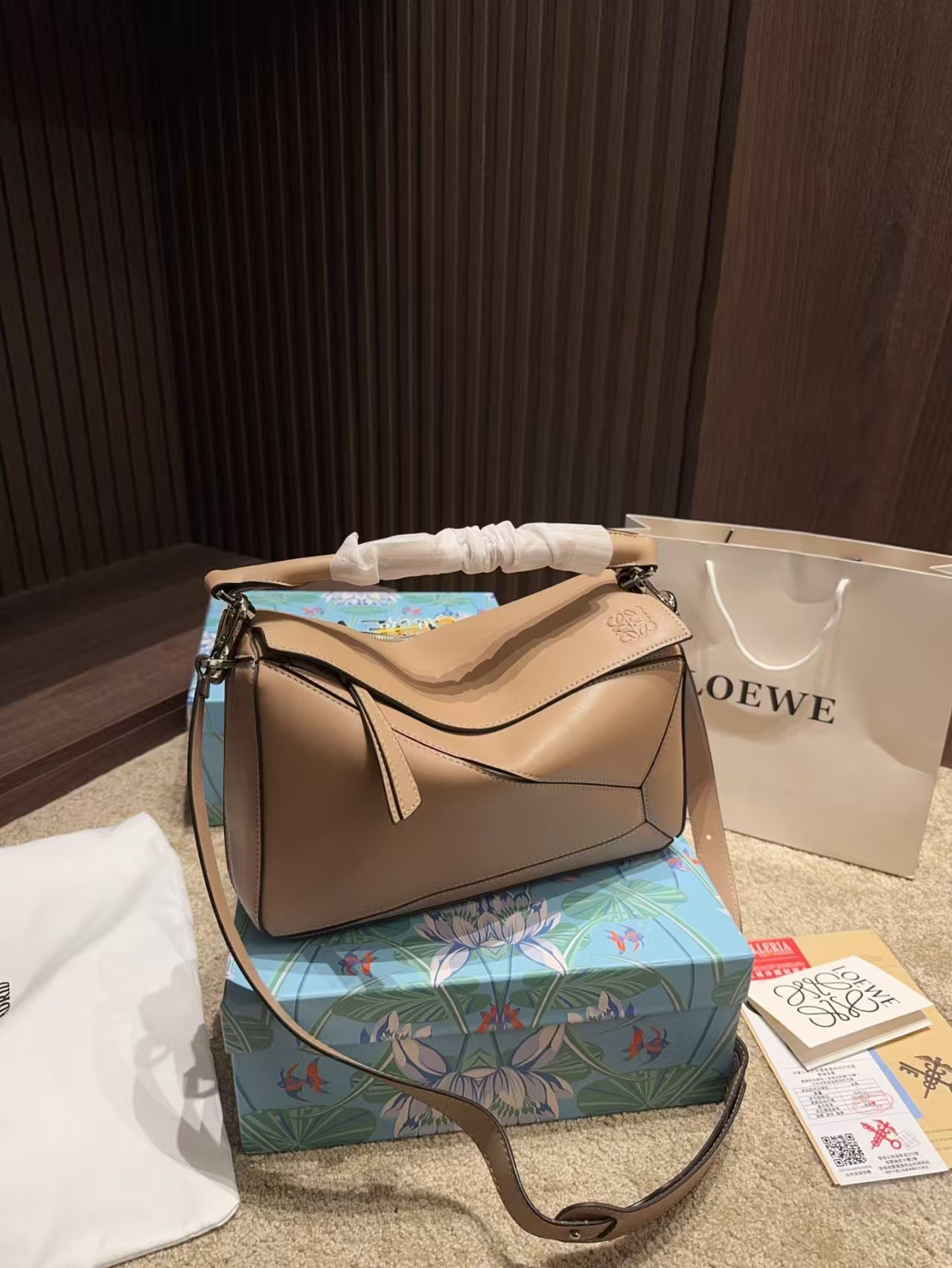 Loewe( 平纹几何包 LOEW)