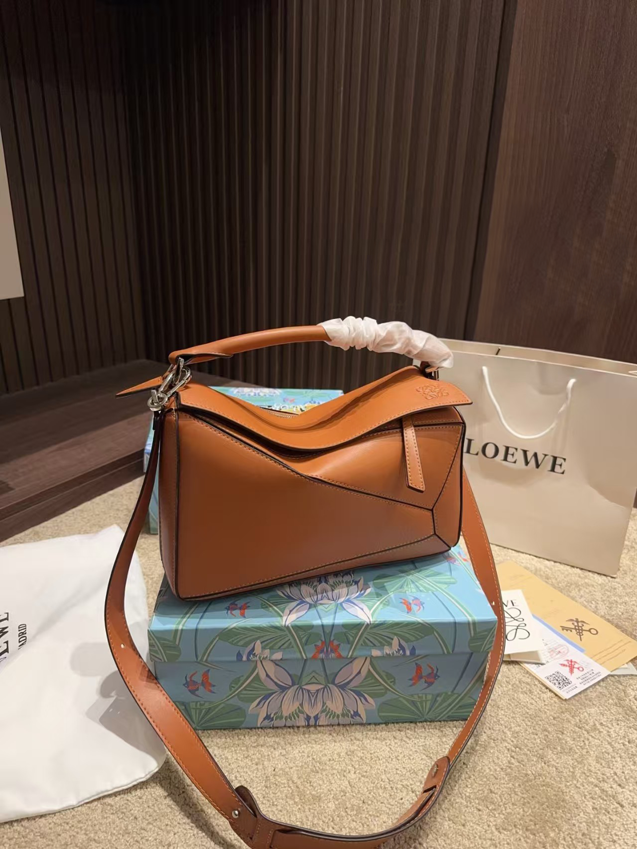 Loewe( 平纹几何包 LOEW)