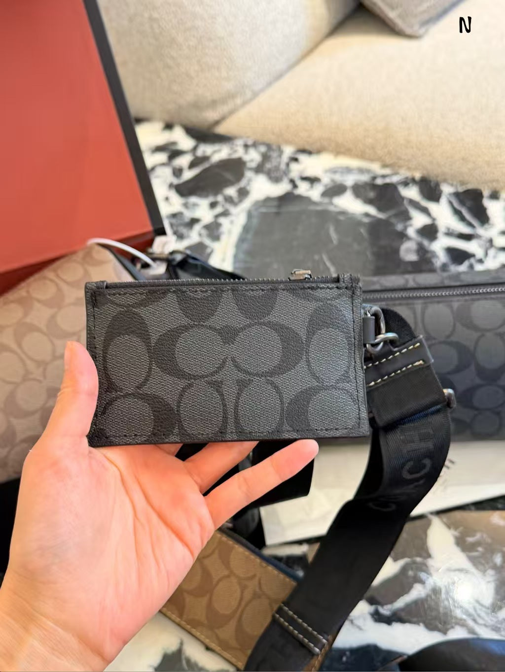 COACH(男士斜挎包 )