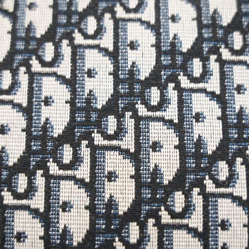 DIOR (30 Montaigne）