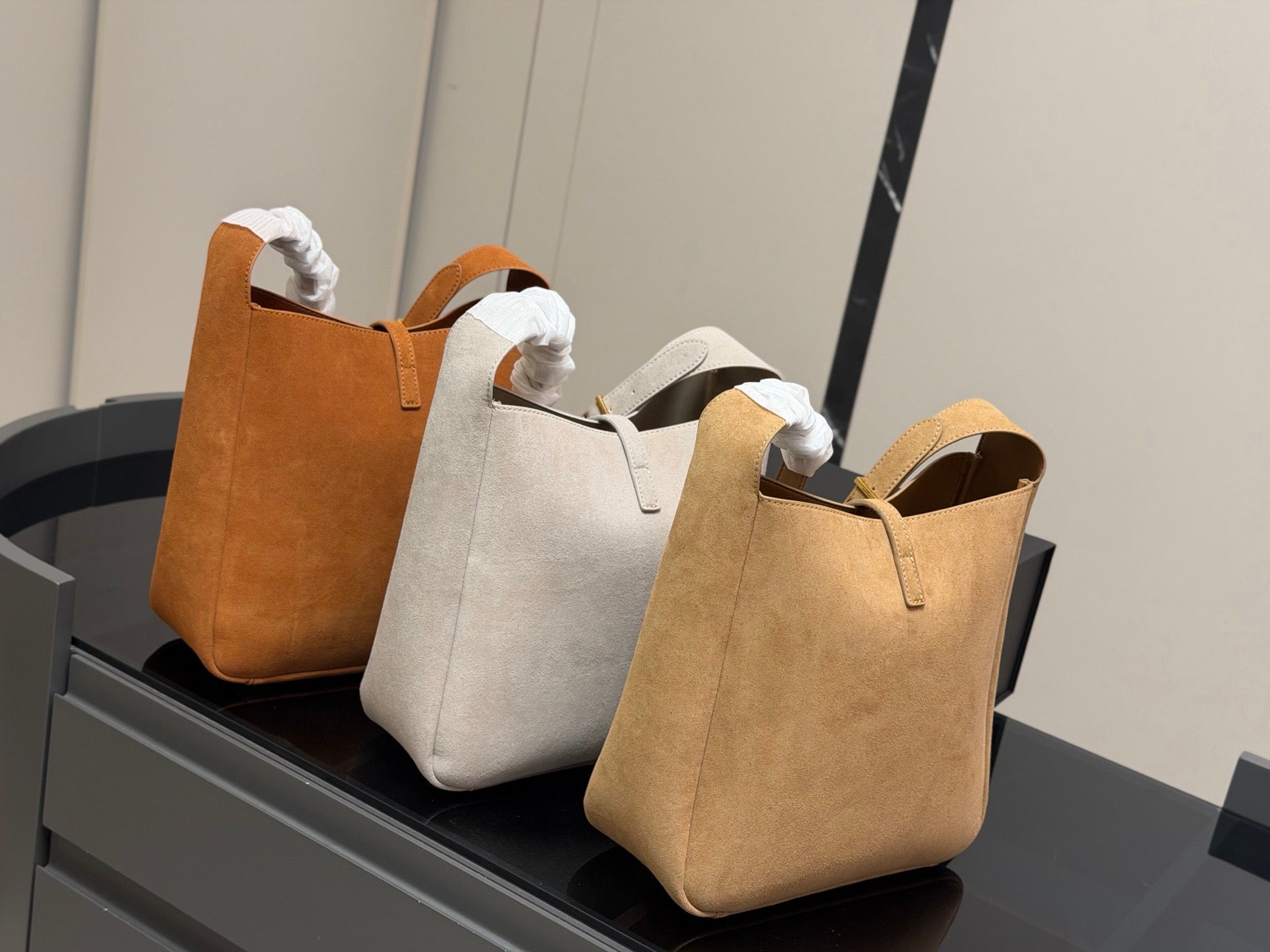 YSL(圣罗兰水桶hobo)