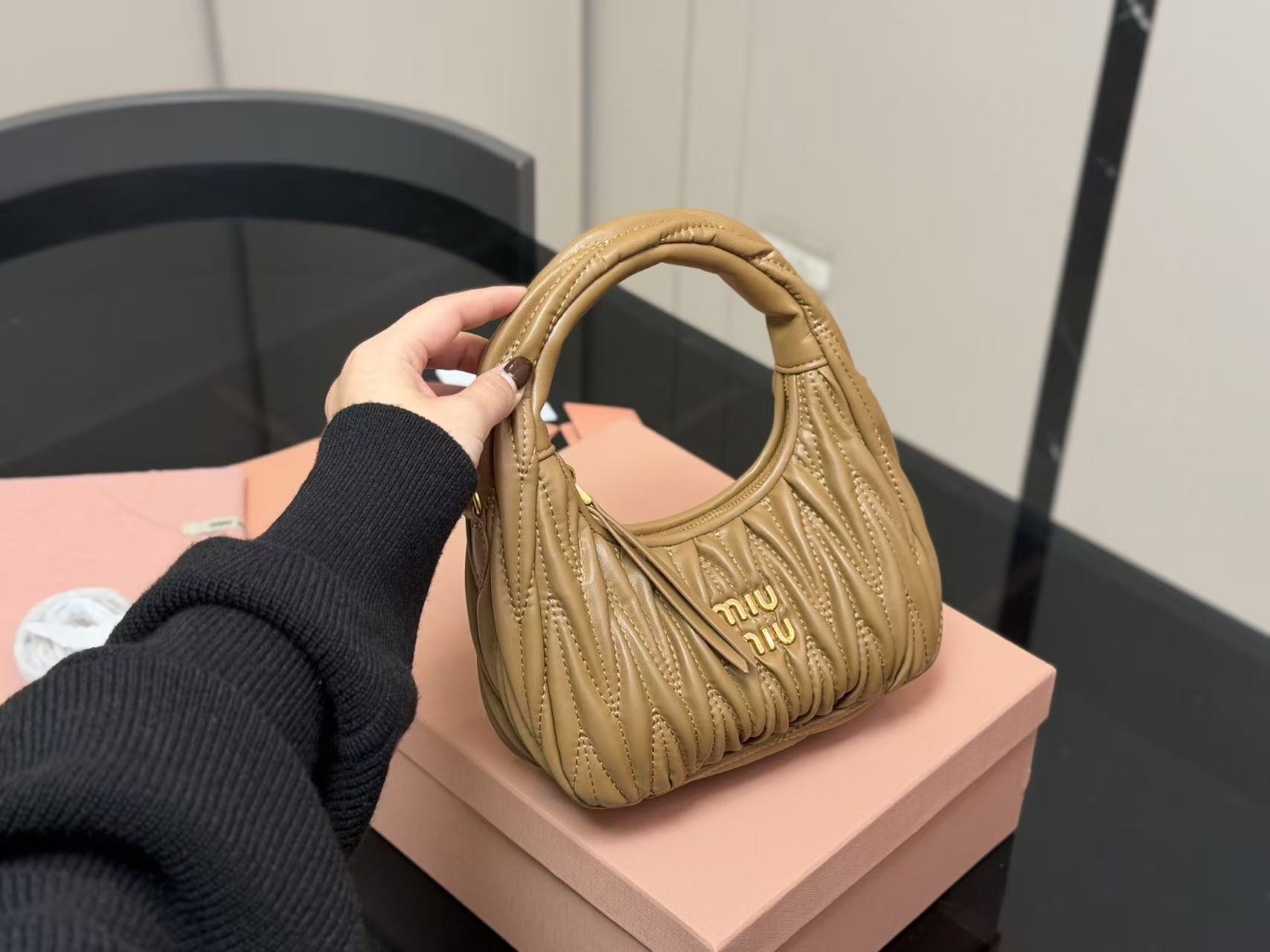 MIU MIU(wander包包 )