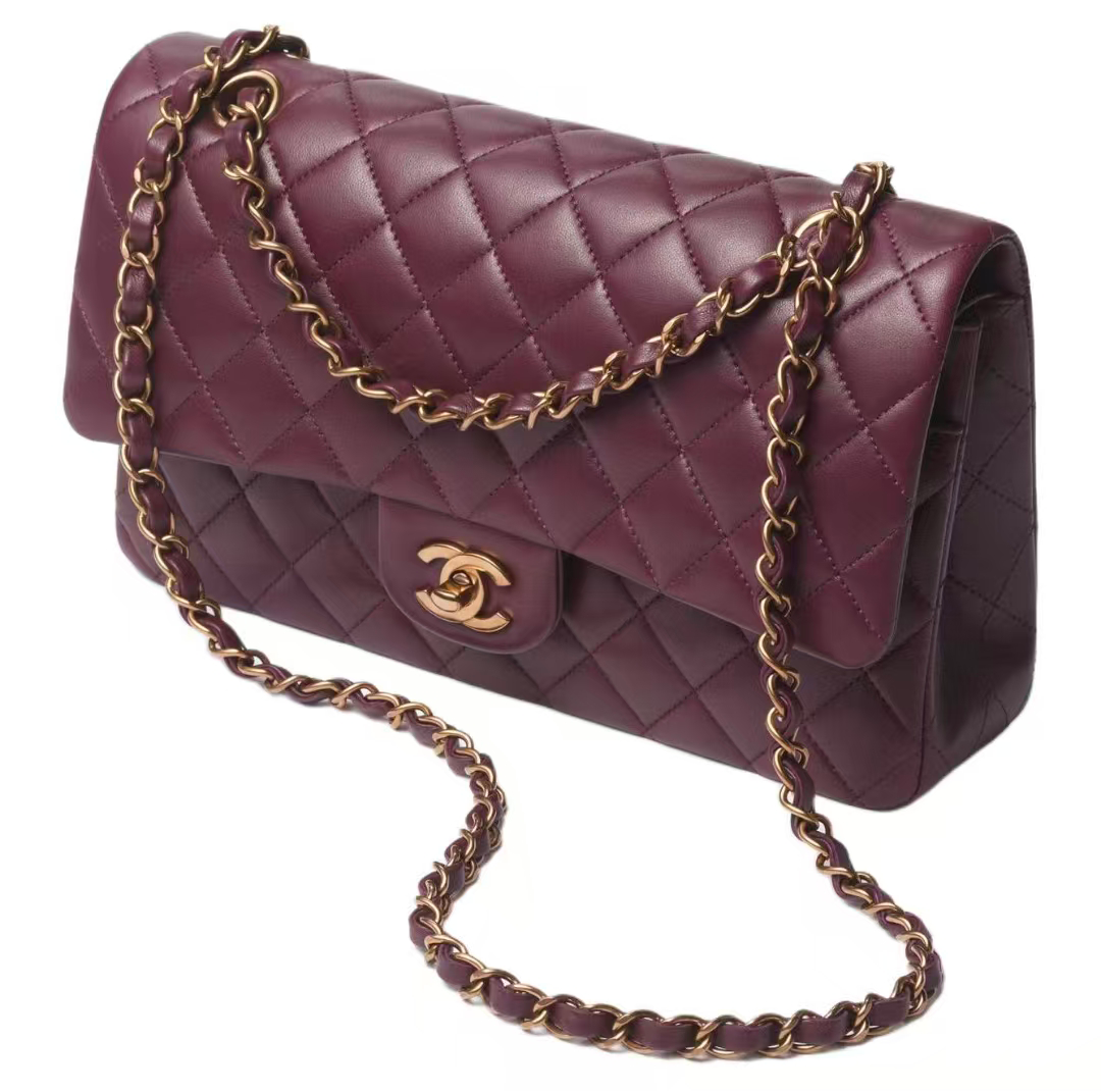 CHANEL(经典CF球纹牛皮包)