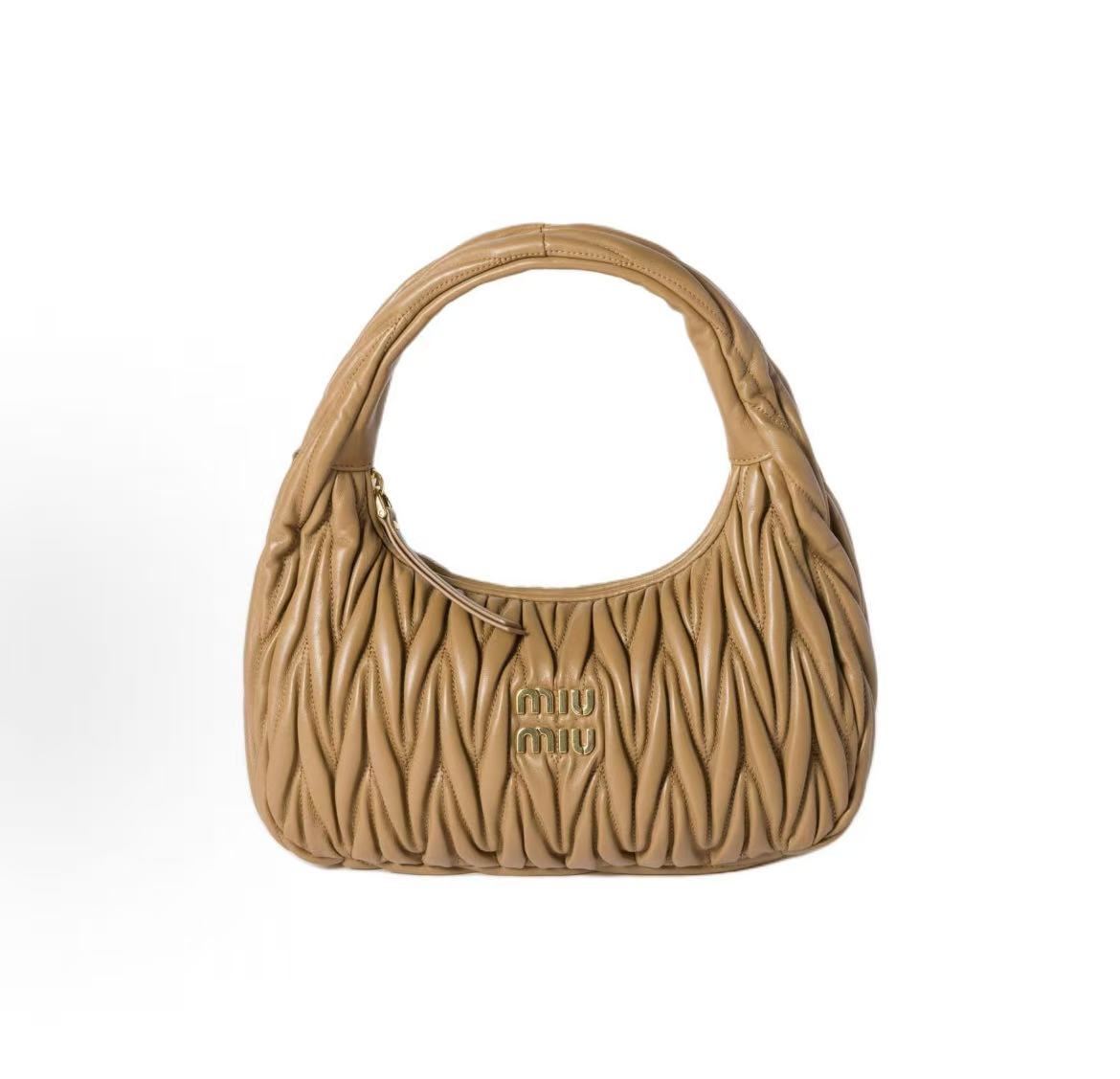 MIU MIU(wander包包 )