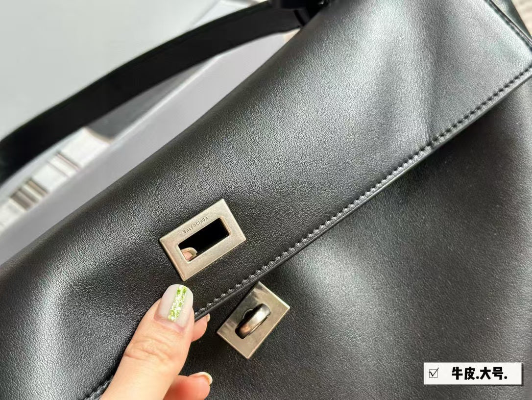 BALENCIAGA(RODEO大廓形包 )